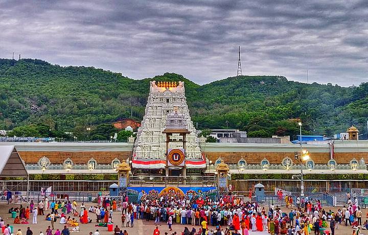 Tirupati Balaji Darshan